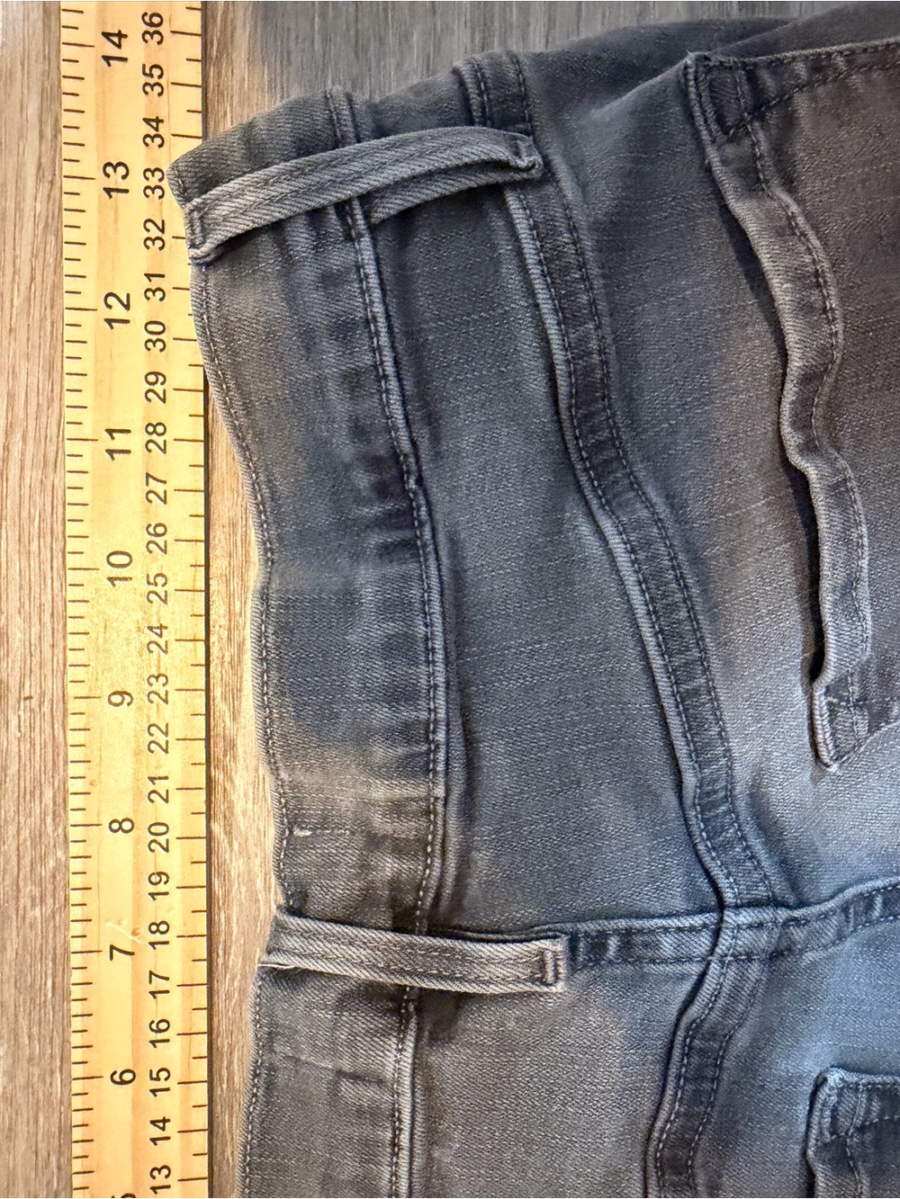 Frame The Ali Cropped Denim High Rise Wide-Leg Jeans - Black - Picture 6 of 9